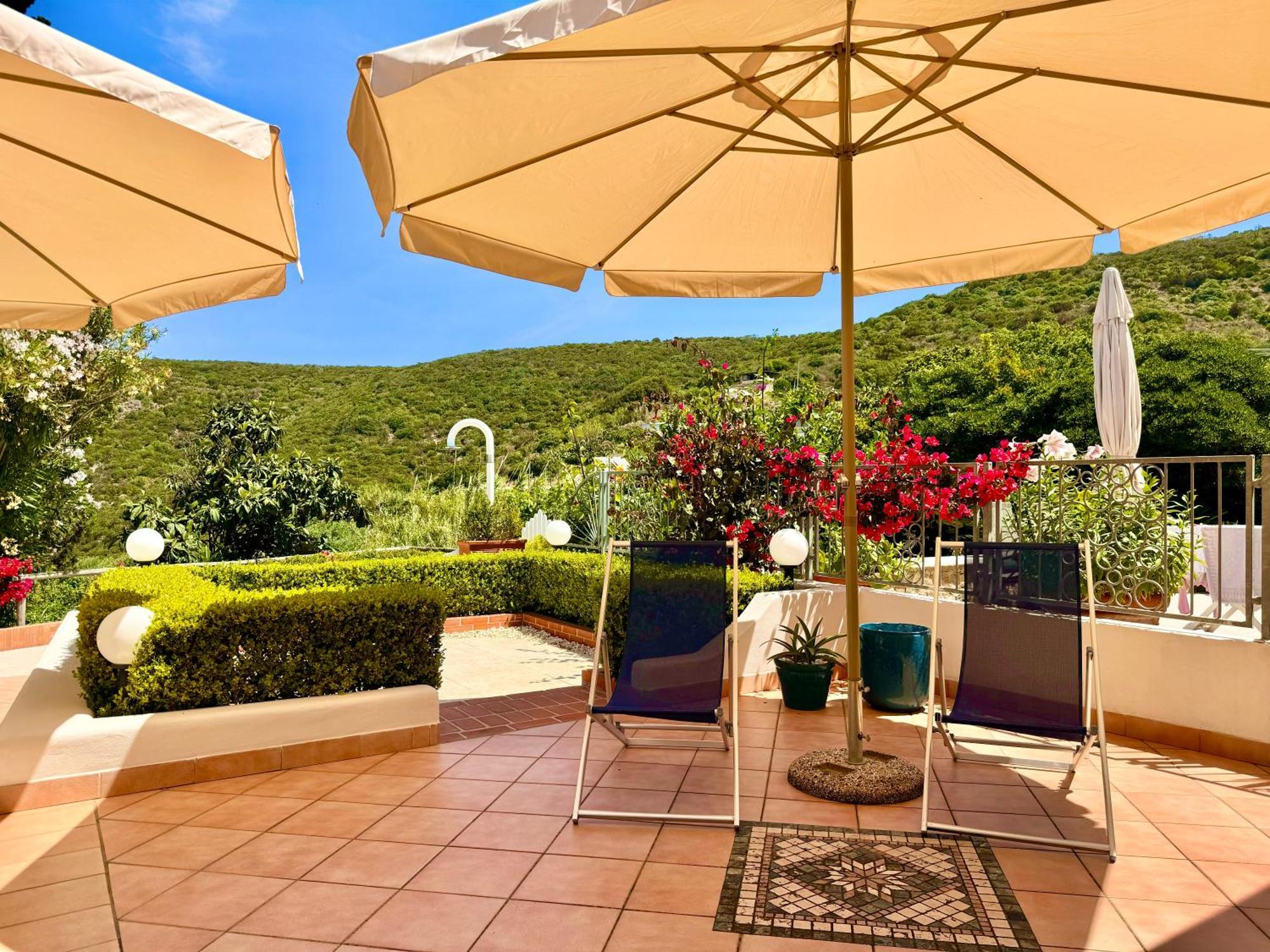 Ponzasmeralda Le Forna Aparthotel Ponza