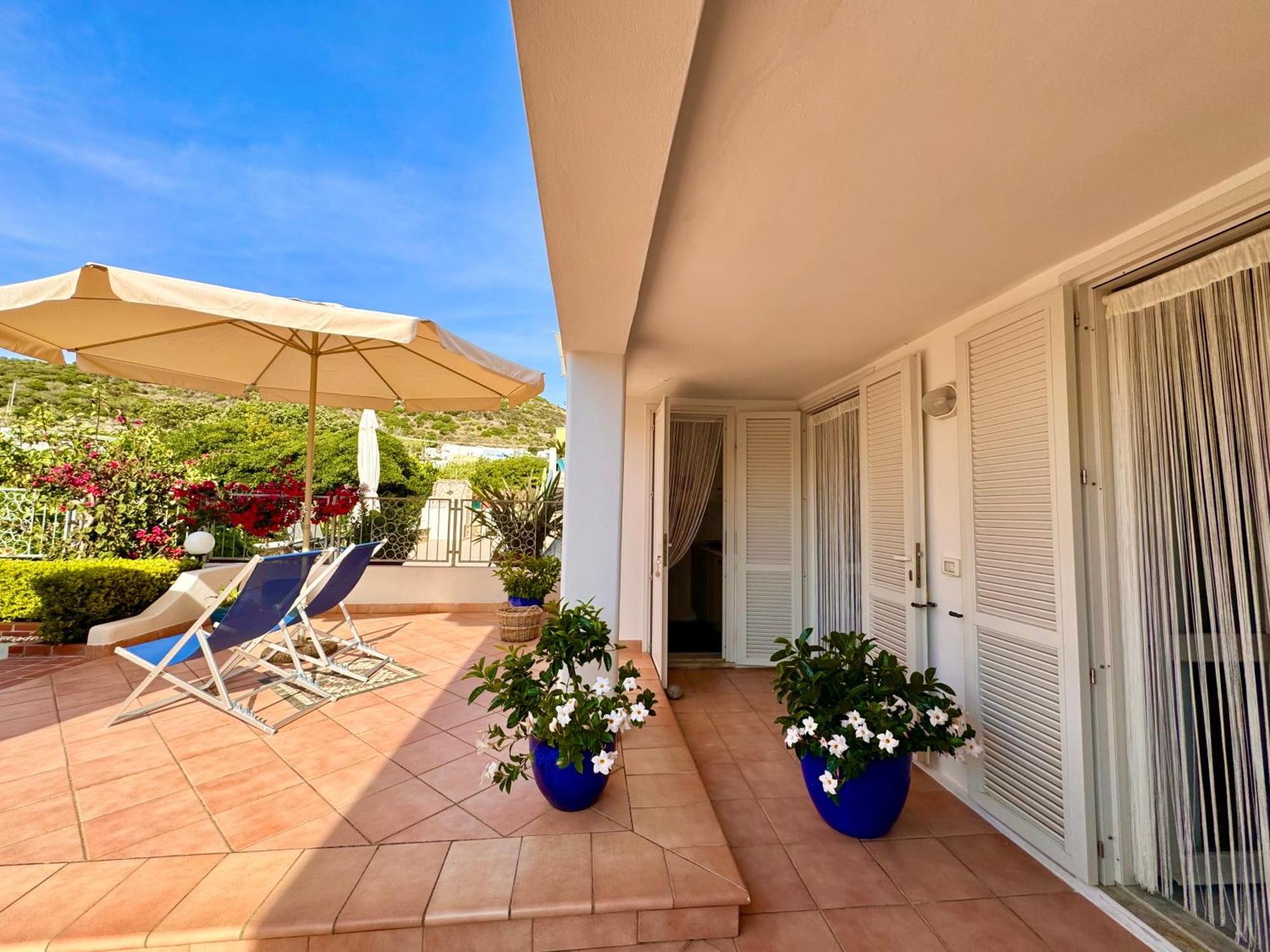 Aparthotel Ponzasmeralda Le Forna Ponza