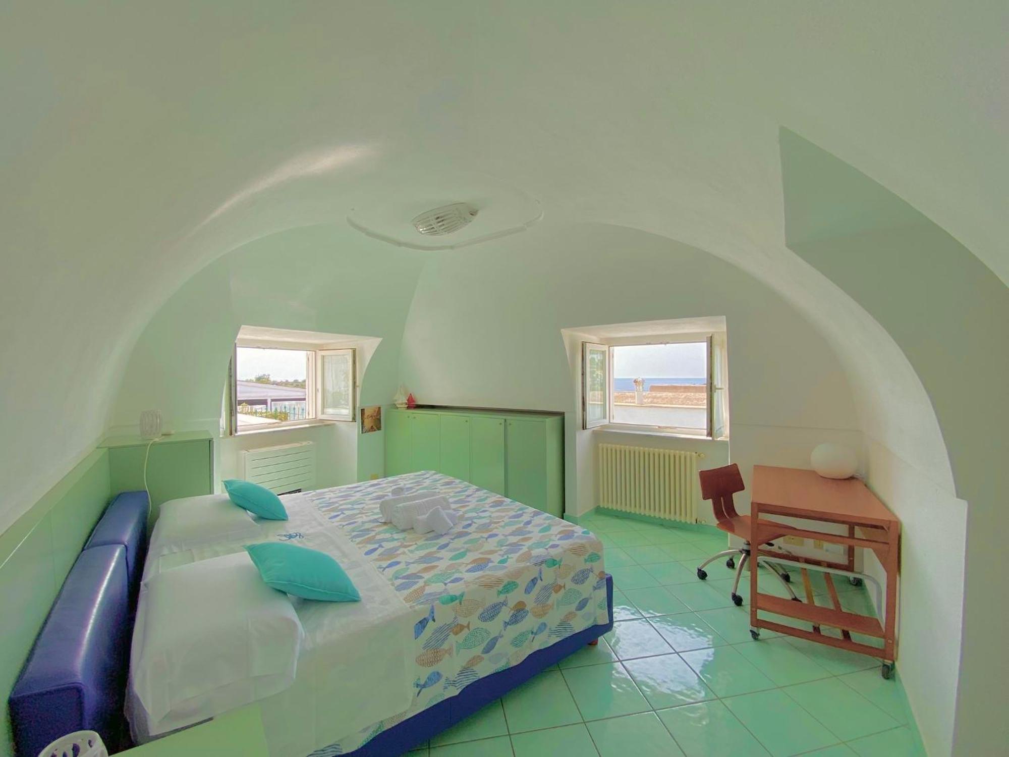 Aparthotel Ponzasmeralda Le Forna Ponza